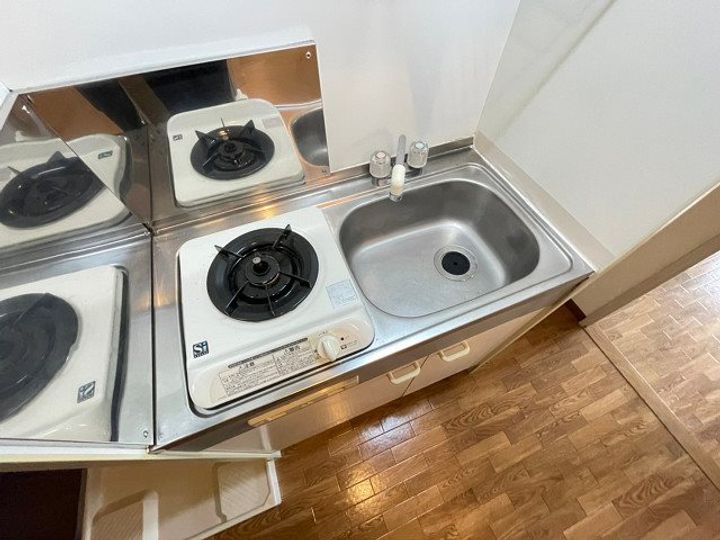 夙川チェリーハウスのキッチン