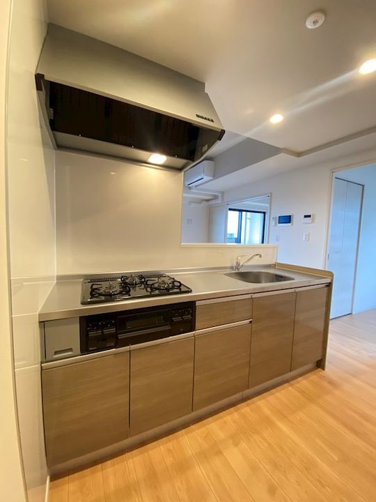 Modern palazzo博多駅東のキッチン