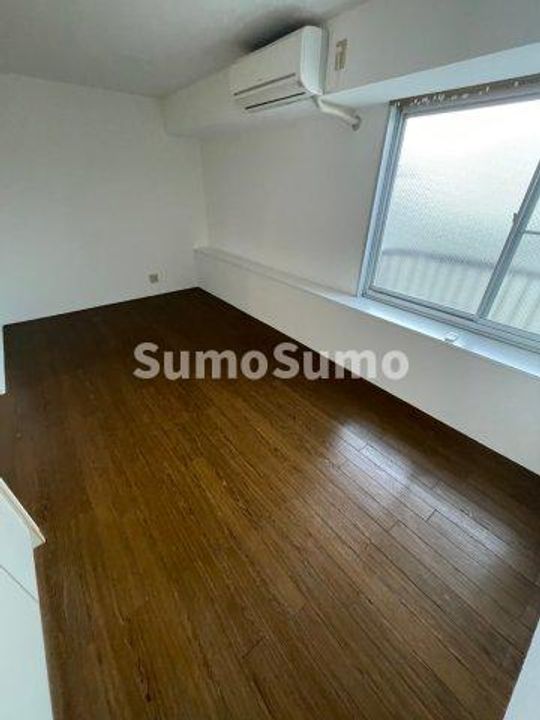 ラッフィナート磯馴の寝室