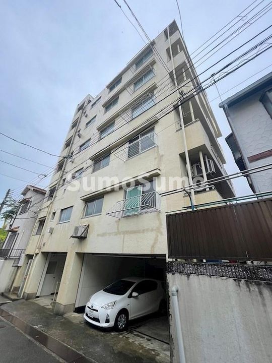 赤浦マンションの外観