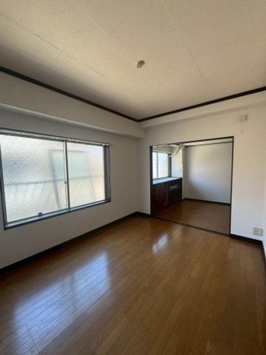 赤浦マンションの寝室