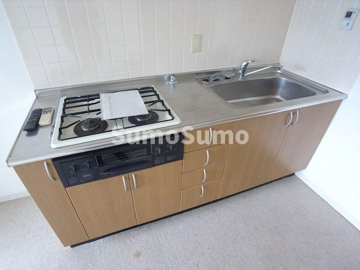 兵庫県神戸市中央区海岸通5丁目(マンション)の賃貸物件のキッチン