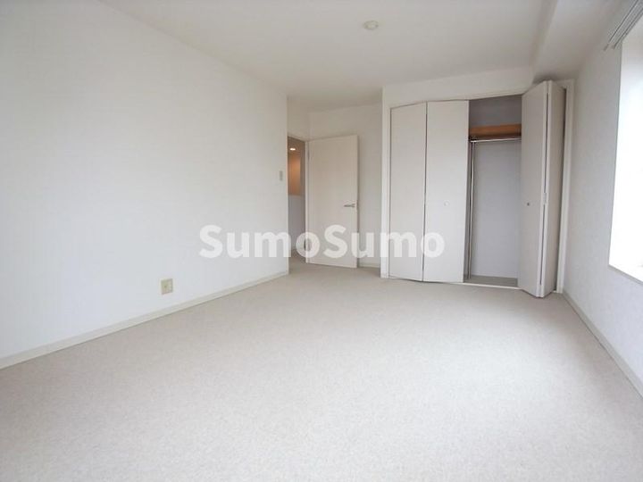 兵庫県神戸市中央区海岸通5丁目(マンション)の賃貸物件の寝室