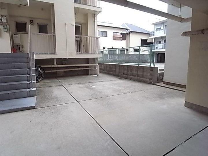 兵庫県西宮市城ケ堀町(マンション)の賃貸物件の外観