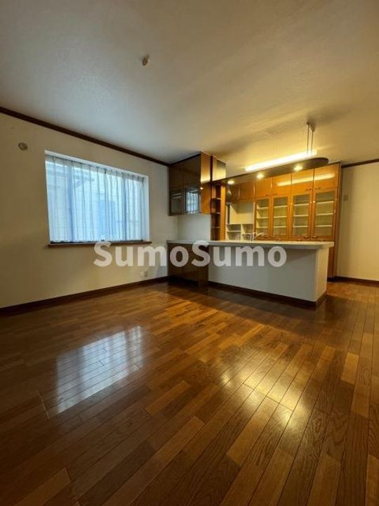 兵庫県西宮市寿町(一戸建)の賃貸物件の居間