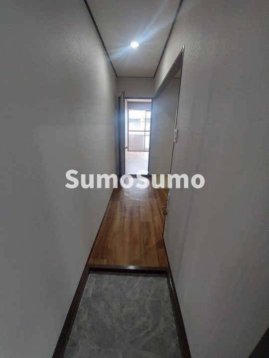 兵庫県尼崎市南武庫之荘2丁目(アパート)の賃貸物件の玄関