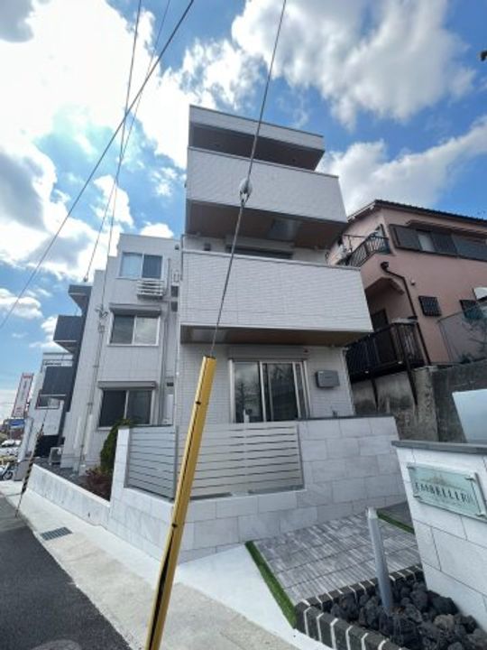 兵庫県神戸市灘区国玉通2丁目(アパート)の賃貸物件の外観