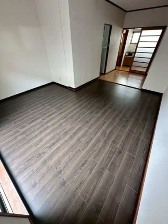 兵庫県西宮市天道町(アパート)の賃貸物件の居間
