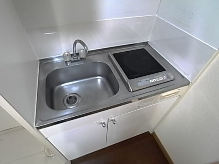 兵庫県西宮市河原町(マンション)の賃貸物件のキッチン
