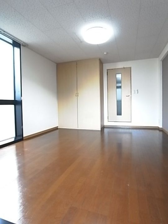 兵庫県西宮市河原町(マンション)の賃貸物件の居間