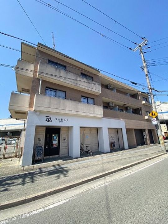 兵庫県西宮市田代町(マンション)の賃貸物件の外観