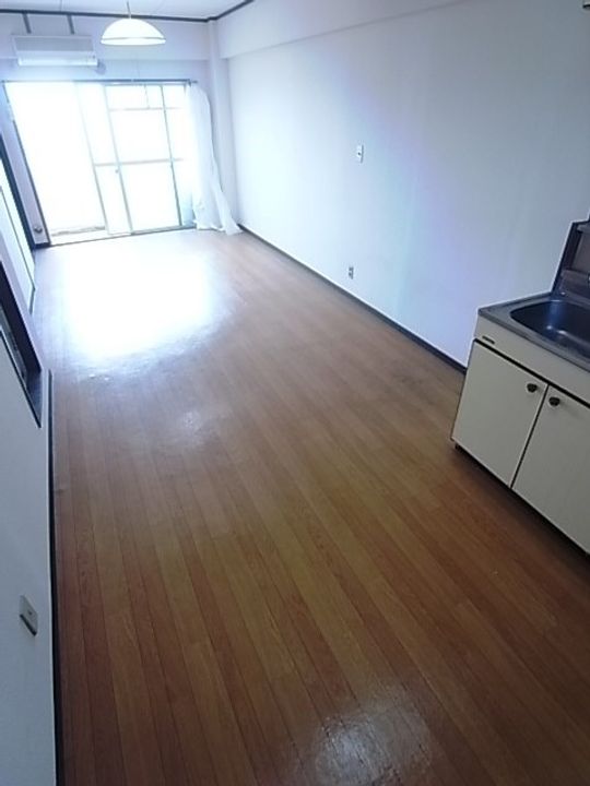 兵庫県西宮市上甲子園1丁目(マンション)の賃貸物件の居間