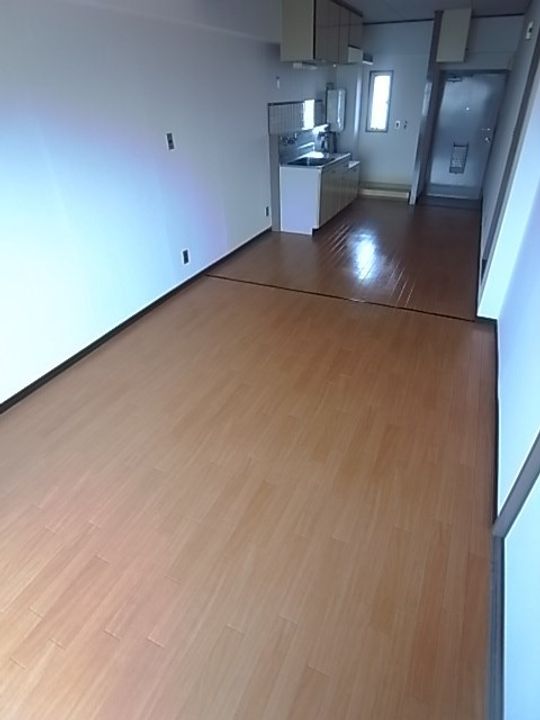 兵庫県西宮市上甲子園1丁目(マンション)の賃貸物件の居間