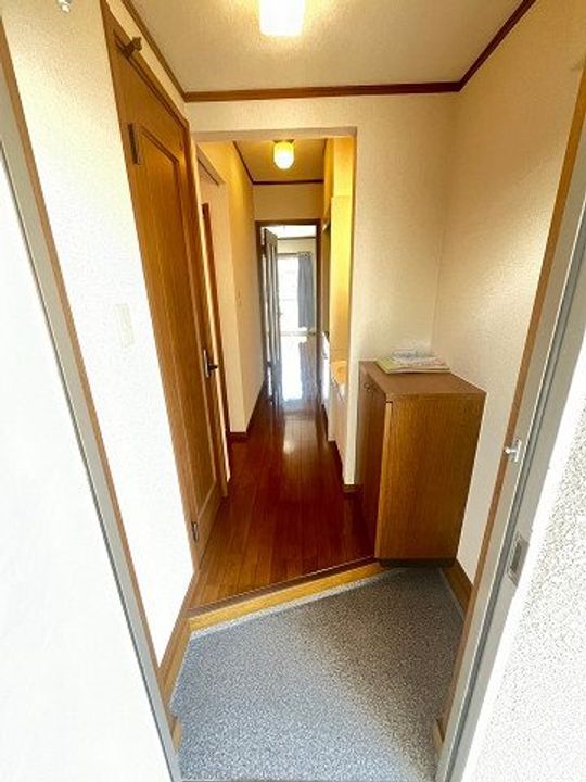 兵庫県西宮市上大市1丁目(アパート)の賃貸物件の玄関