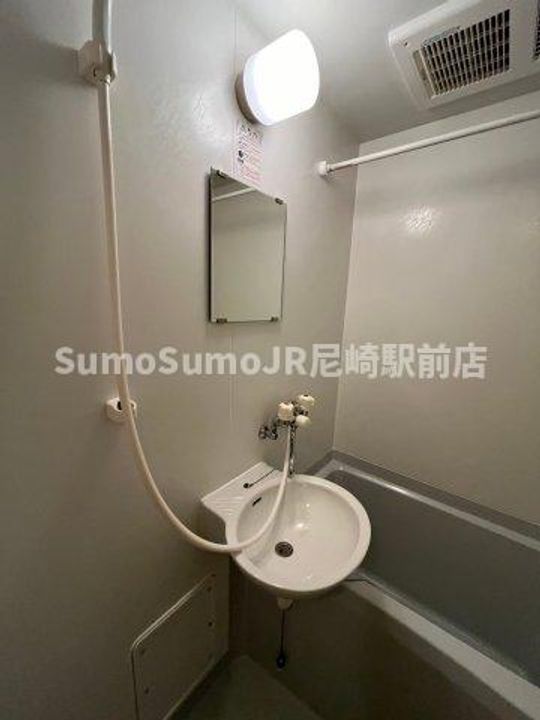 兵庫県尼崎市南塚口町2丁目(アパート)の賃貸物件の風呂