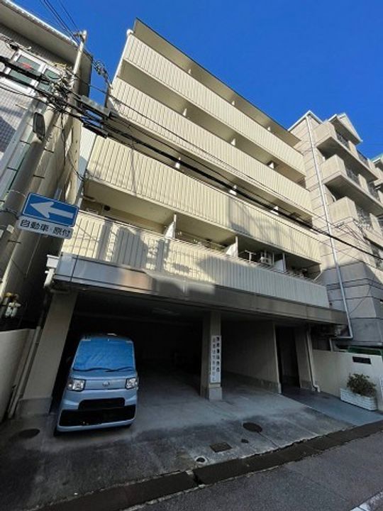 三甲イエムの外観