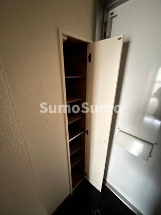 兵庫県尼崎市下坂部3丁目(アパート)の賃貸物件の玄関