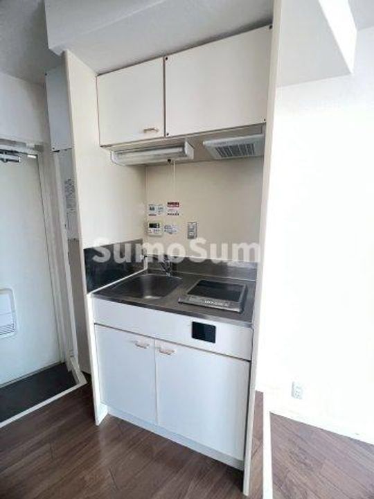 クリフサイド西岡本のキッチン