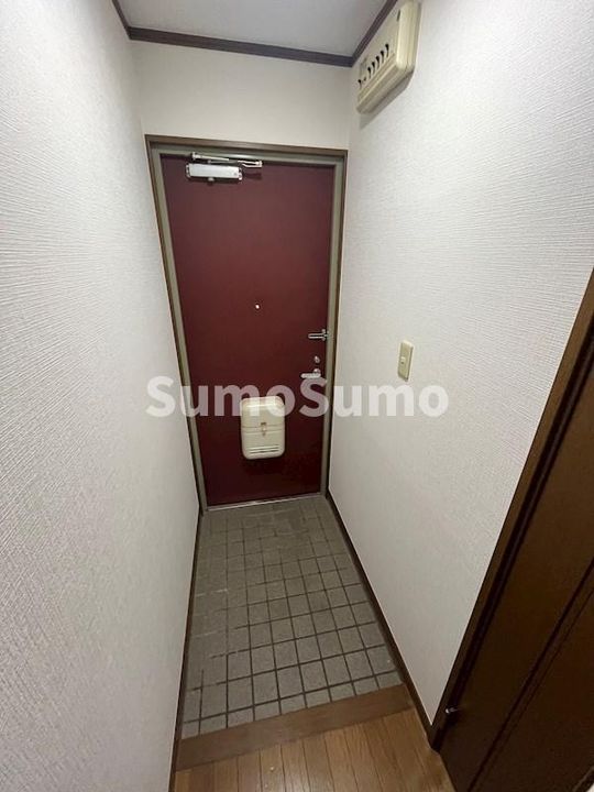兵庫県神戸市長田区上池田3丁目(マンション)の賃貸物件の玄関