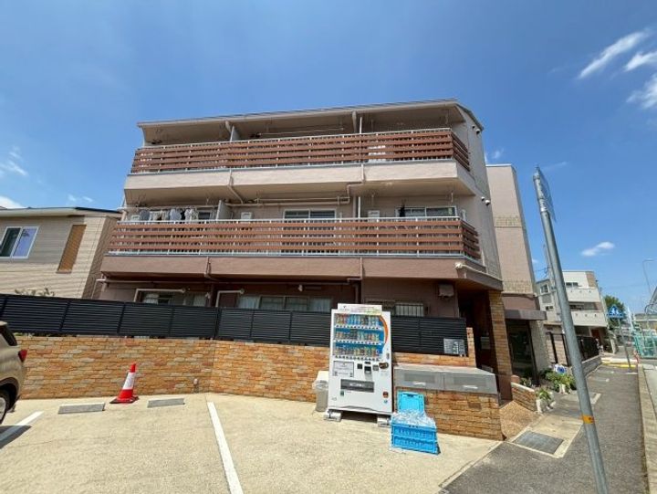 兵庫県西宮市門戸荘(マンション)の賃貸物件の外観