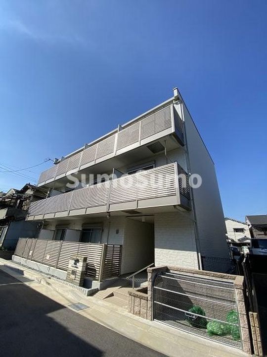 兵庫県尼崎市杭瀬北新町1丁目(アパート)の賃貸物件の外観