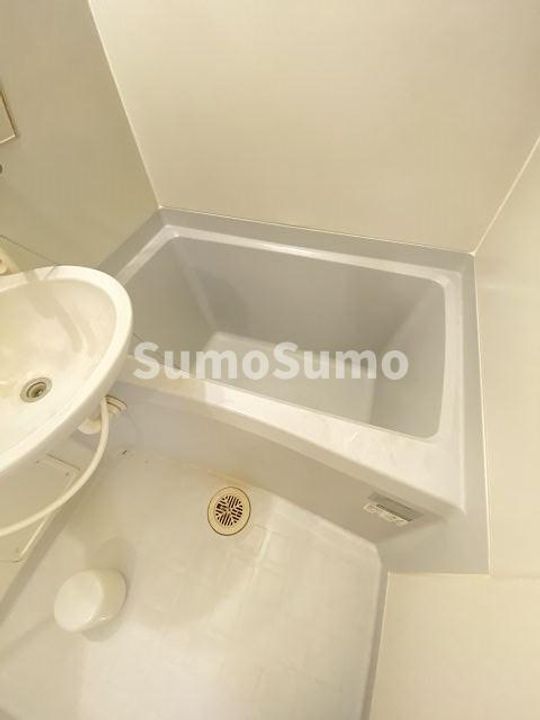 レオパレス秀の風呂