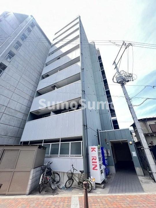 兵庫県尼崎市建家町(マンション)の賃貸物件の外観