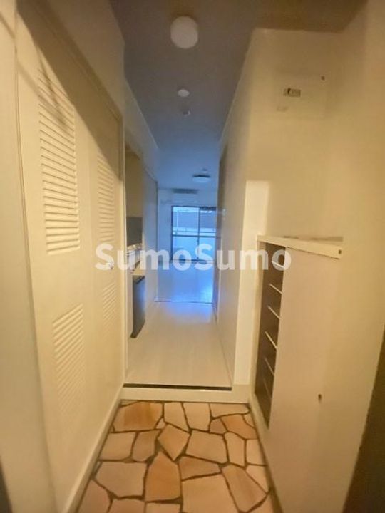 兵庫県尼崎市塚口町6丁目(マンション)の賃貸物件の玄関