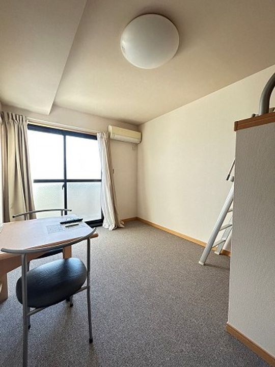 兵庫県尼崎市大庄北1丁目(アパート)の賃貸物件の居間