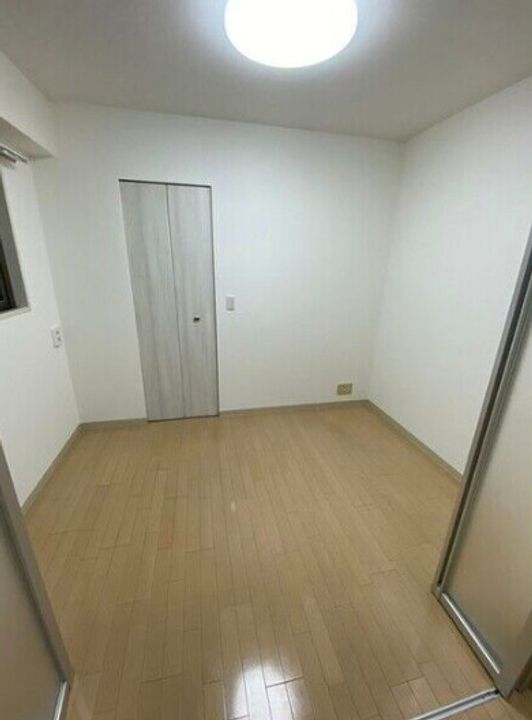 大阪府大阪市西区西本町2丁目(マンション)の賃貸物件の寝室