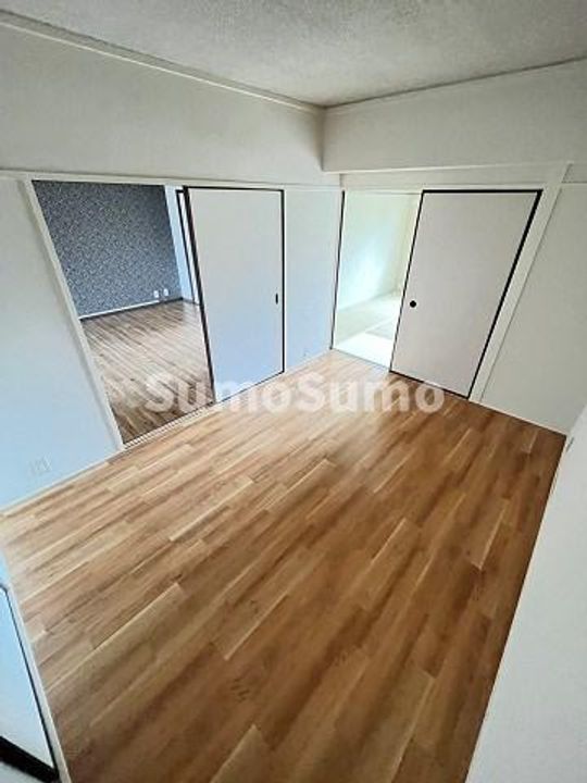 東朋第一マンションの寝室