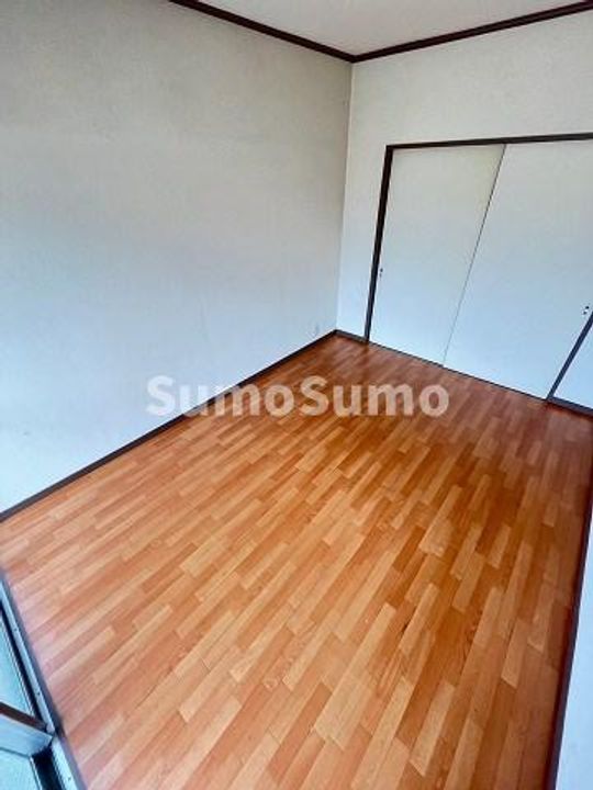 東朋第一マンションの寝室