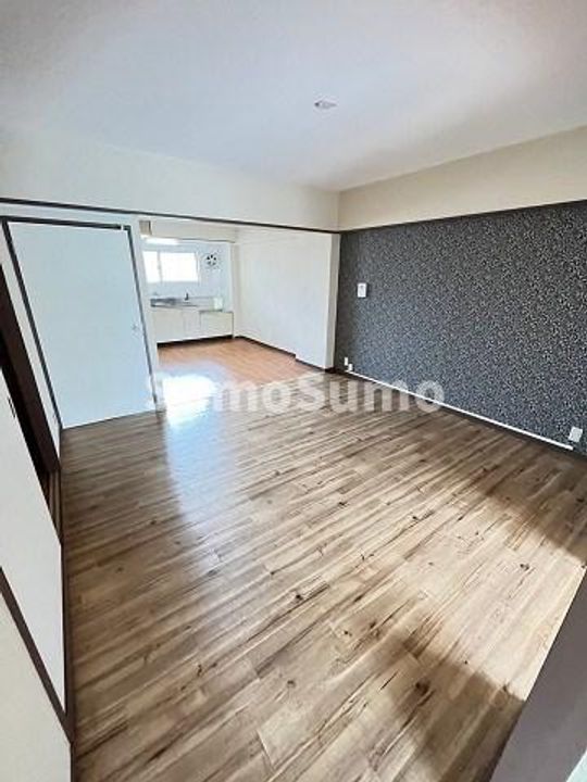 東朋第一マンションの居間