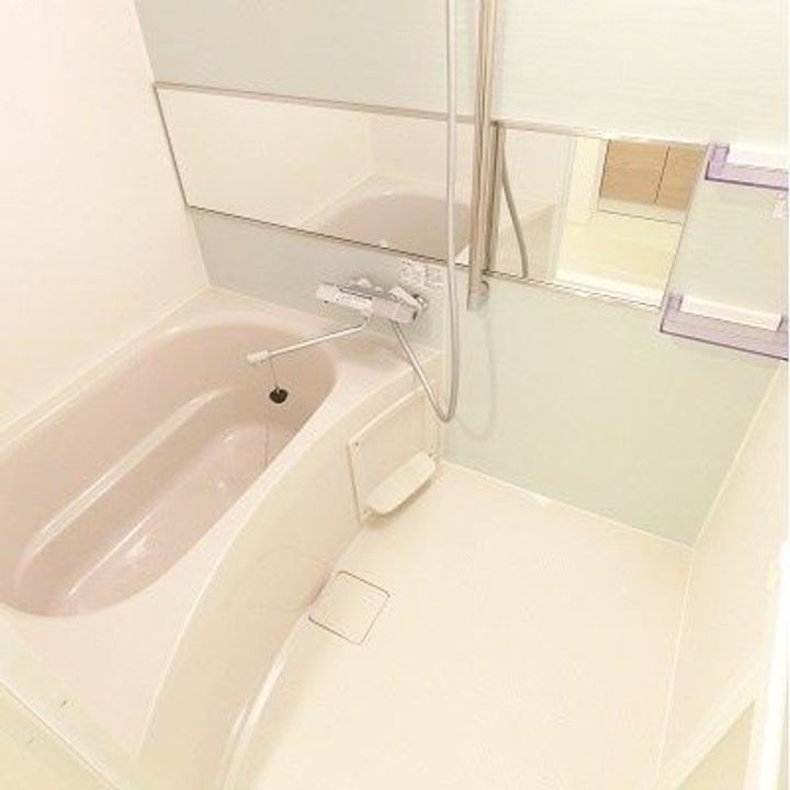 ディアレイシャス池尻大橋の風呂