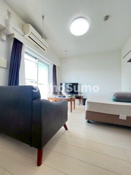 ディアレイシャス池尻大橋の居間