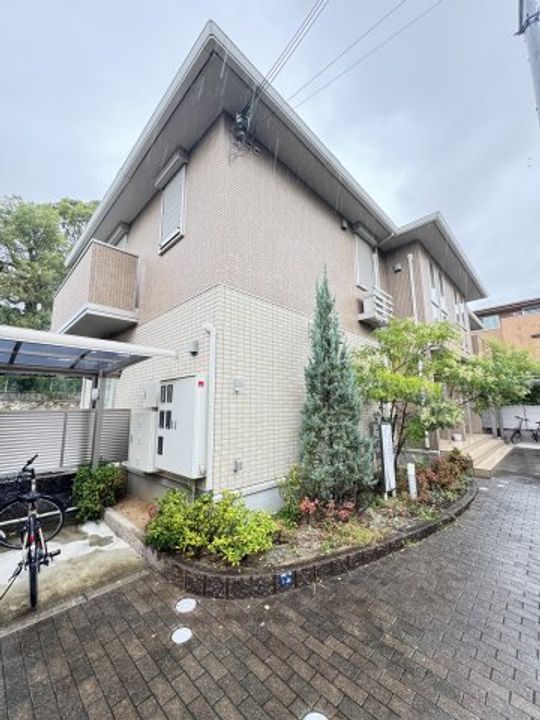 スペチアーレの外観