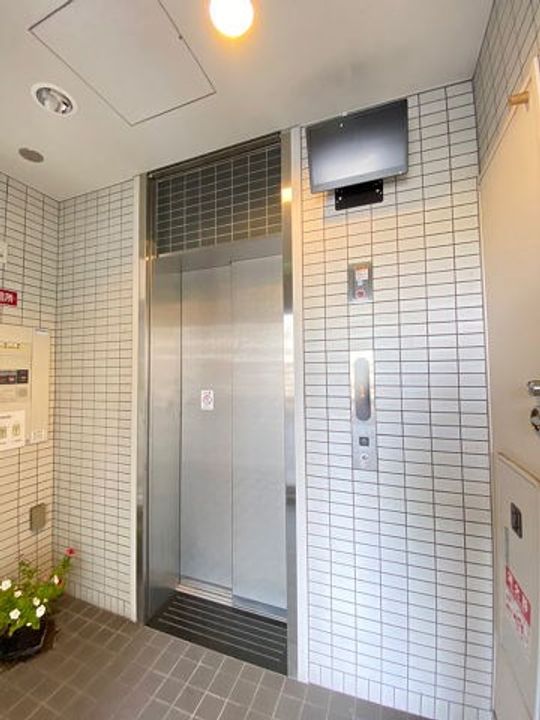 兵庫県西宮市西福町(マンション)の賃貸物件の外観