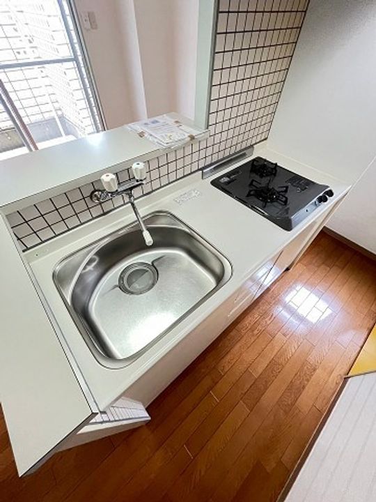 兵庫県西宮市田代町の賃貸マンションのキッチン