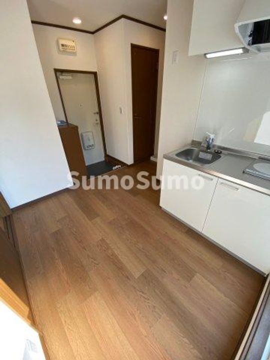 メゾニティ三川口の居間