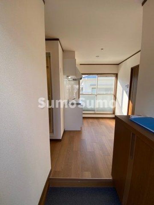 メゾニティ三川口の玄関