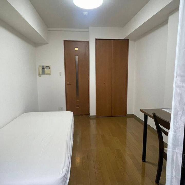 トーシンフェニックス都立大学の居間