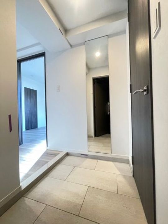 S-RESIDENCE藤崎balmの玄関