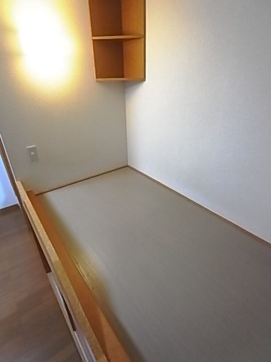 兵庫県西宮市大屋町(アパート)の賃貸物件の寝室