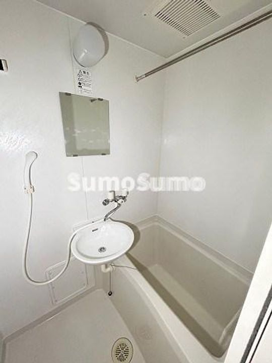 レオパレスグリーンアンバーの風呂