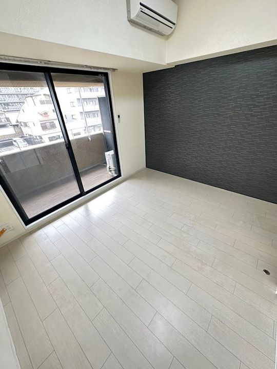 兵庫県神戸市灘区記田町5丁目(マンション)の賃貸物件の居間