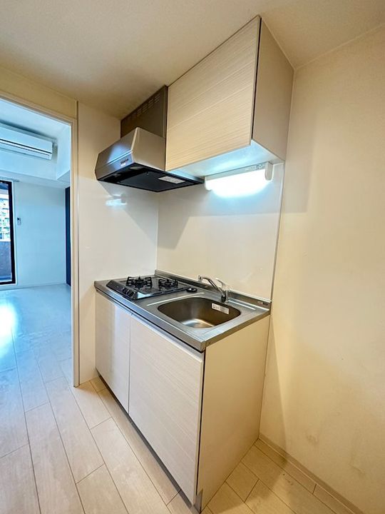 兵庫県神戸市灘区記田町5丁目(マンション)の賃貸物件のキッチン