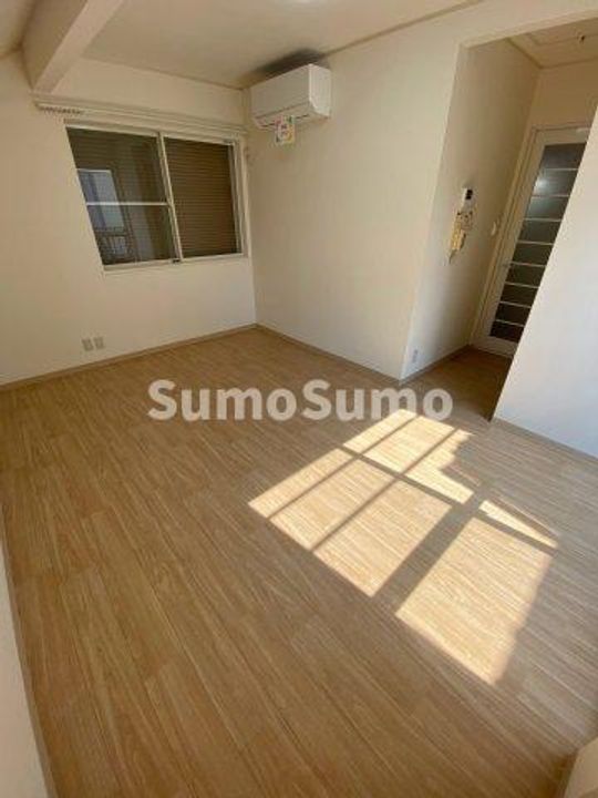 本町ハイツの寝室