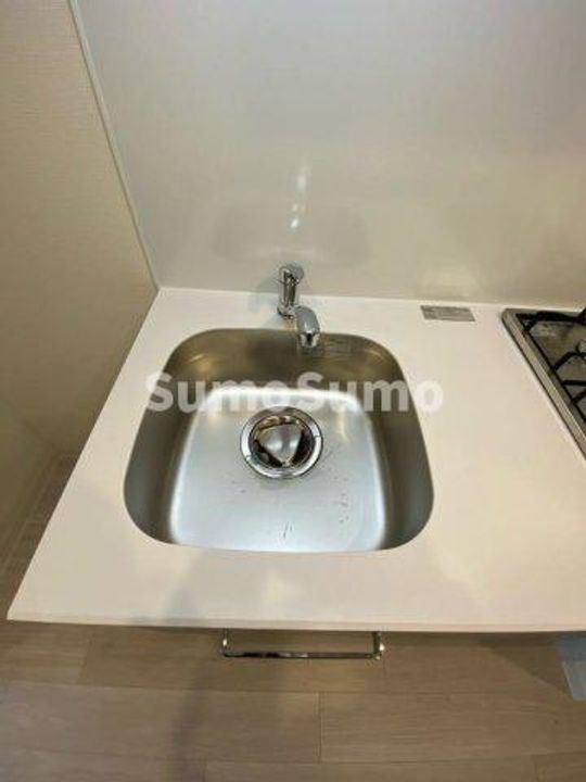 ファステート神戸サルビアのキッチン