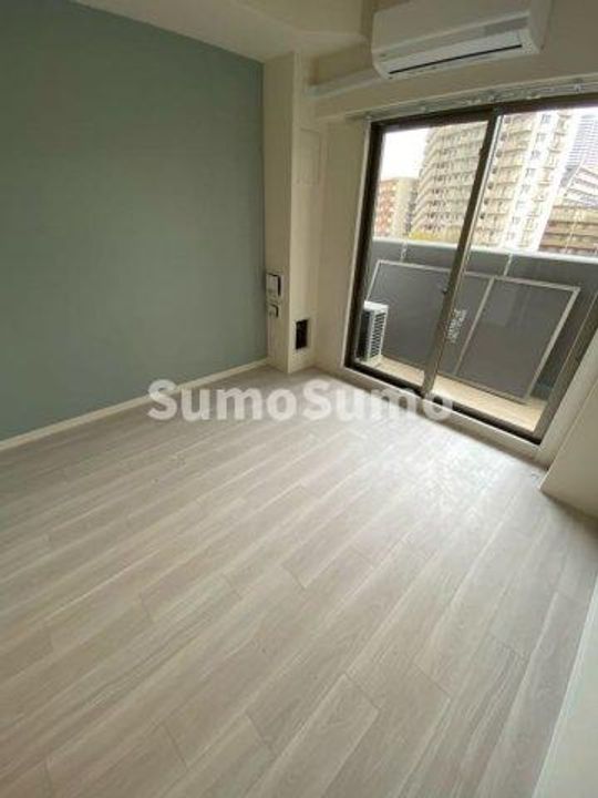 ファステート神戸サルビアの居間