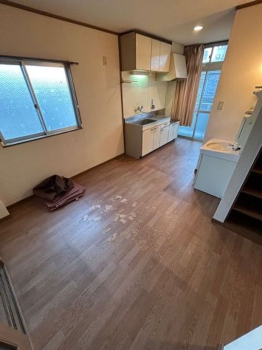 三笠フラッツの居間